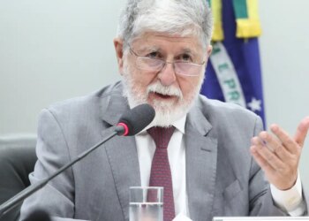 Pretexto para intervenção é inaceitável, diz Celso Amorim